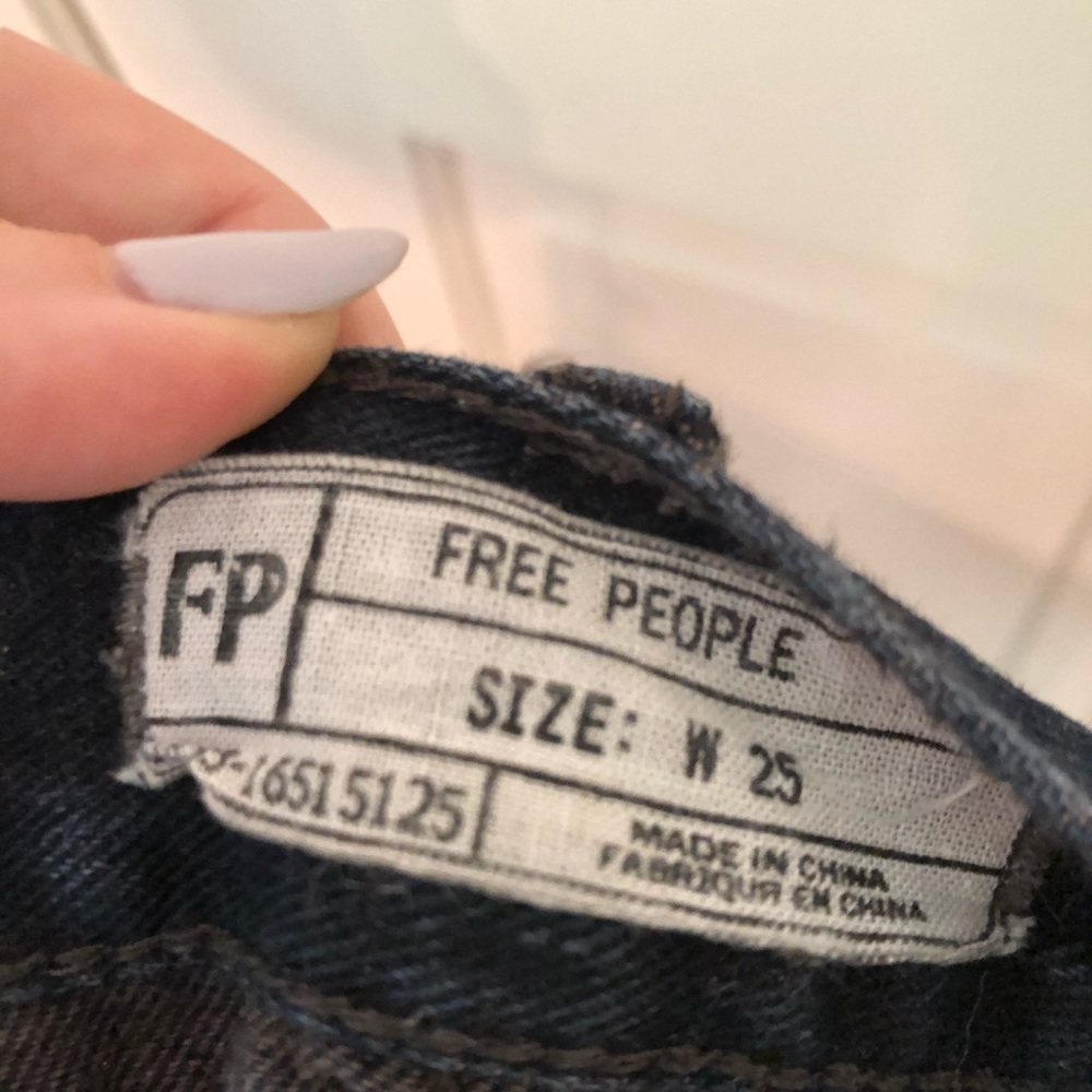 Free People Lace Trim Dark Wash Denim Shorts - Picture 4 of 4